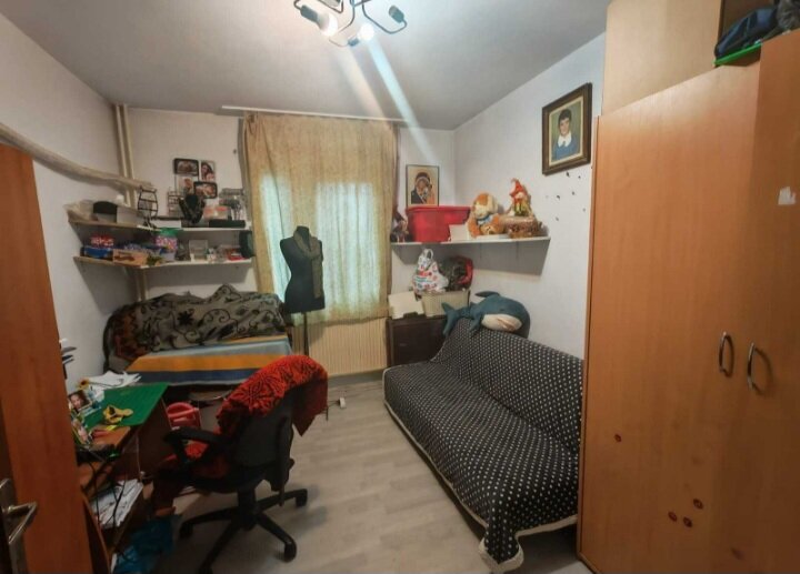 Berceni, Piata Covasna.