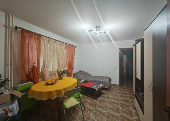 Berceni, Piata Covasna.